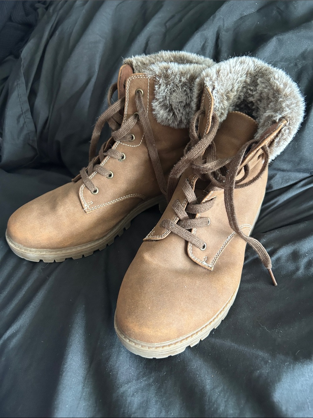 Women's Brown Faux-Fur Lined Lace-Up Boots